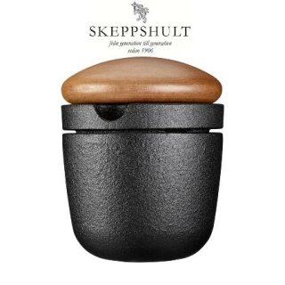 Skeppshult "Swing" Gusseisen Pfeffermühle mit Walnussdeckel + Gratis Portion Pfeffer